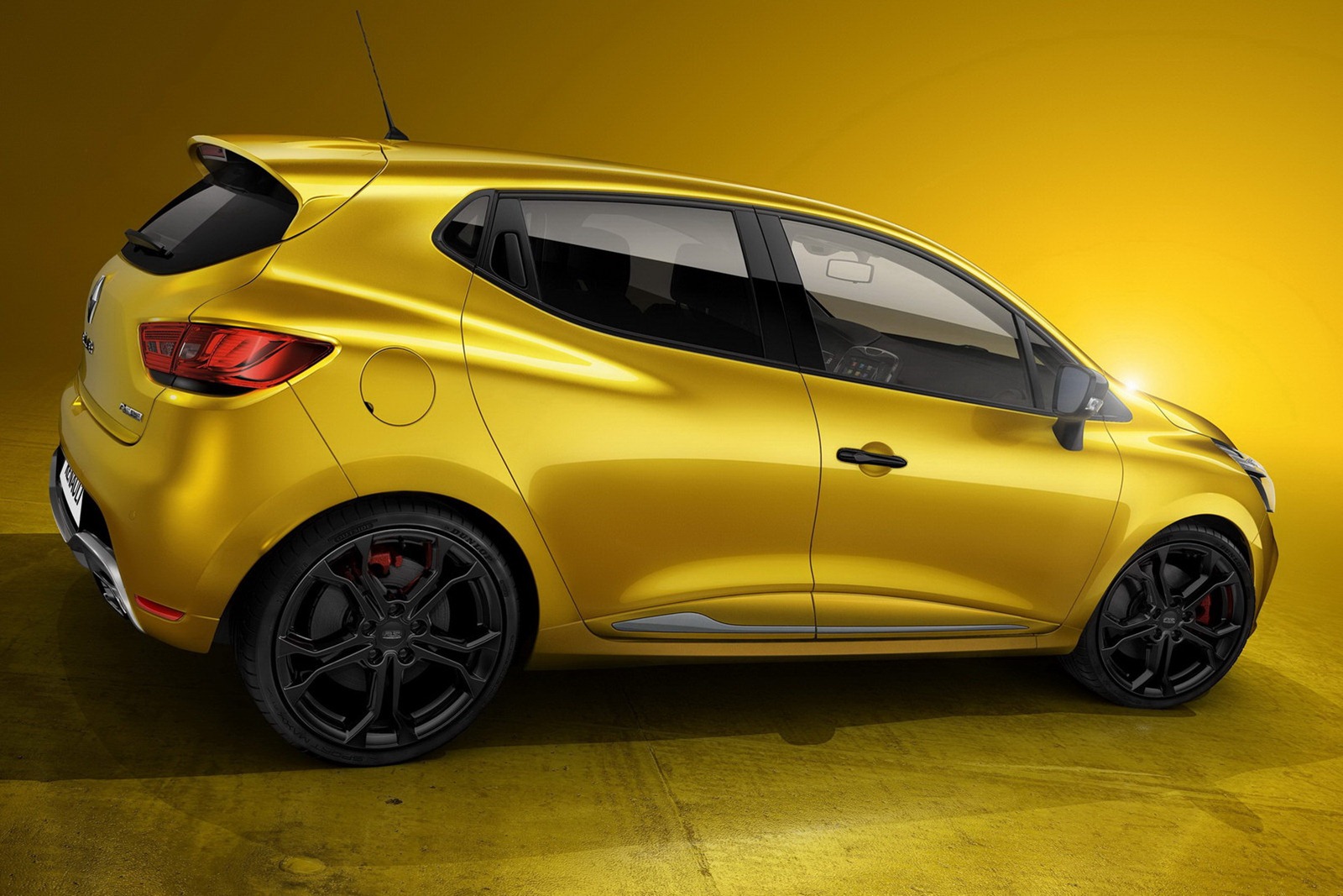 Renault Clio r s 200