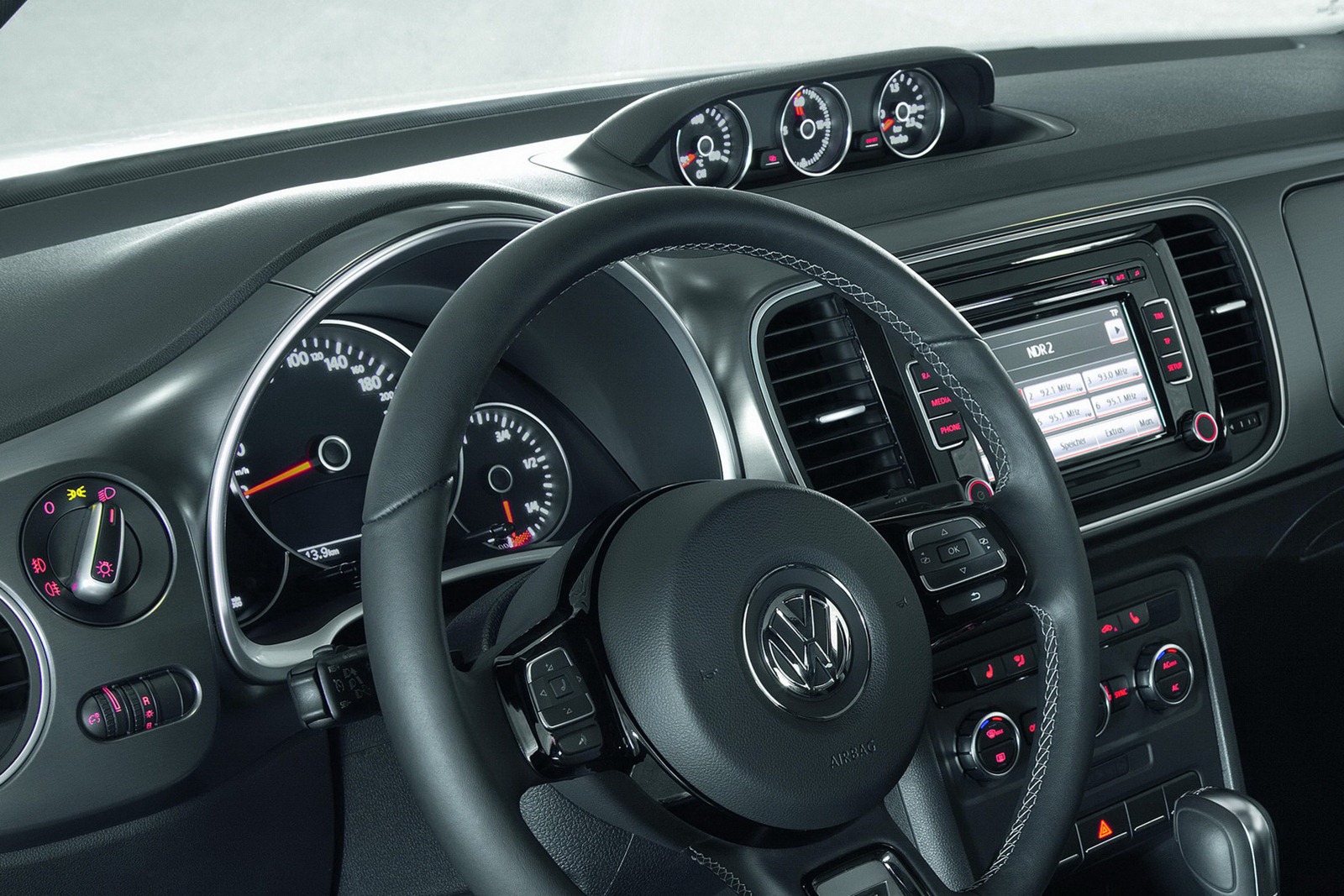 VW New Beetle r line