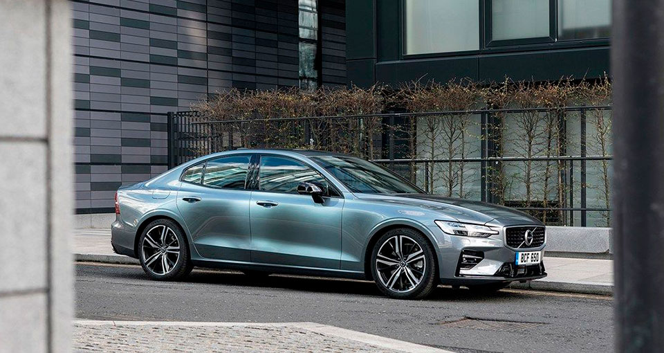 Volvo Car Russia открывает приём заказов на седан Volvo S6