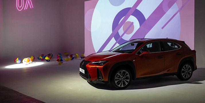 Lexus UX уже в городе