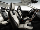 Интерьер Volvo V40 Cross Country 2013